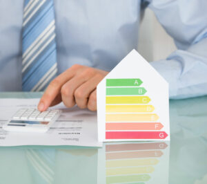 Concetto di ottimizzazione dell'efficienza energetica aziendale